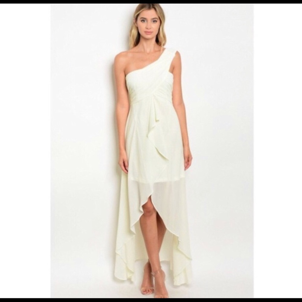 💕sold💕Gorgeous High Low Dress NEW
